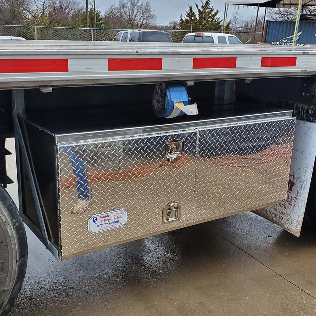 TLock Aluminum and Stainless Trailer and Truck Box 24 x 24